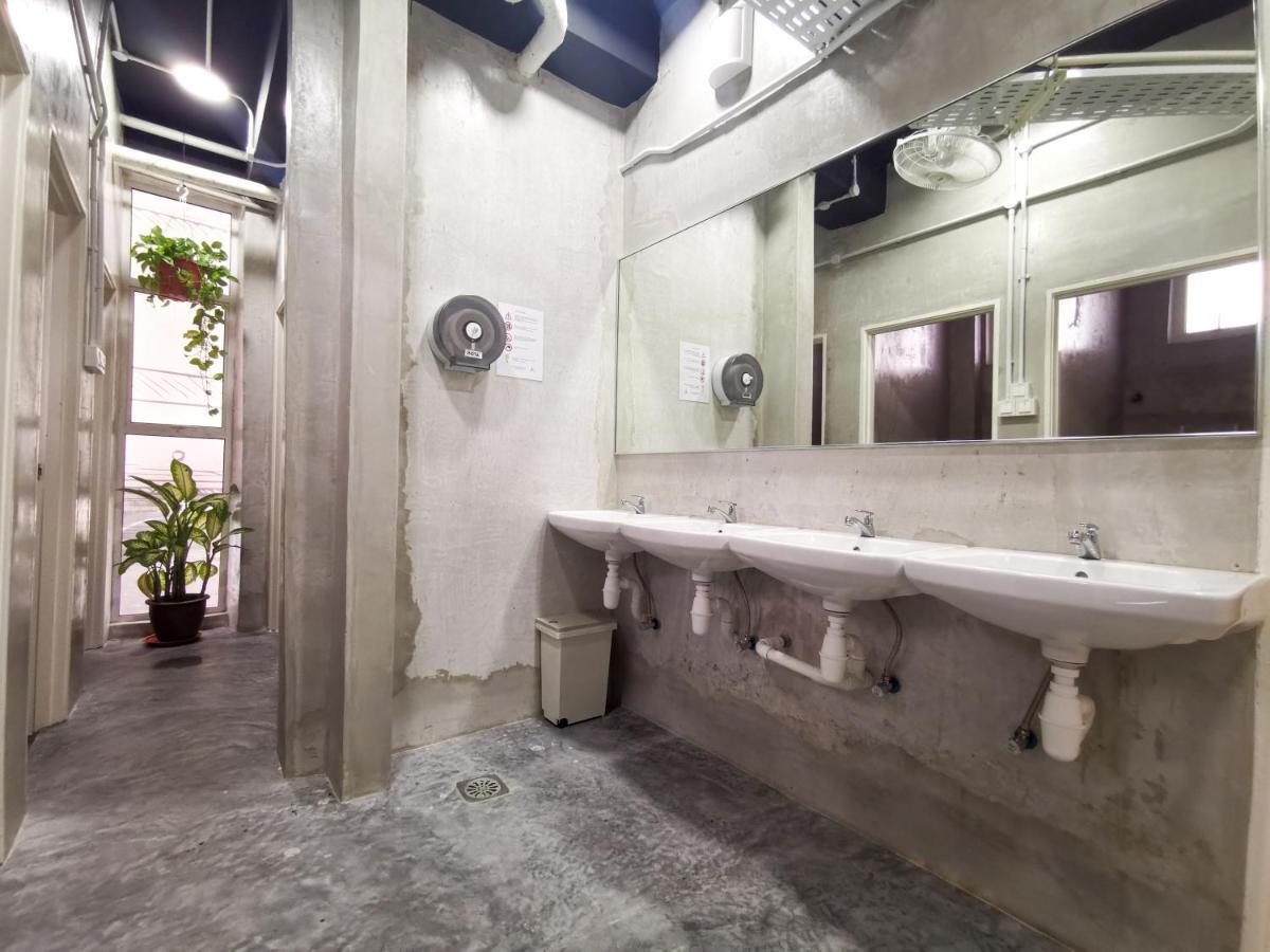 Hostel Attrus *